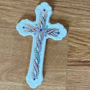 Vintage gold leaf enamel porcelain cross